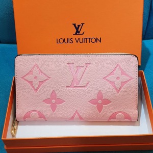 Louis Vuitton Cüzdan