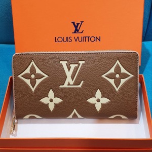 Louis Vuitton Cüzdan