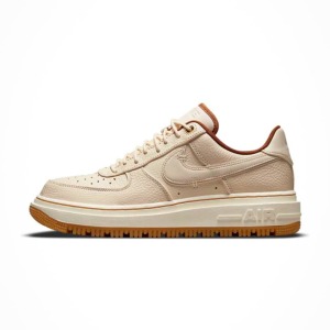 Nike Air Force 1 LUXE - Beige