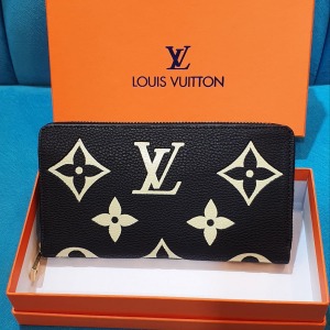 Louis Vuitton Cüzdan